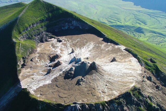 4 Days Ol Doinyo Lengai Volcano Trek & Great Wild Safari
